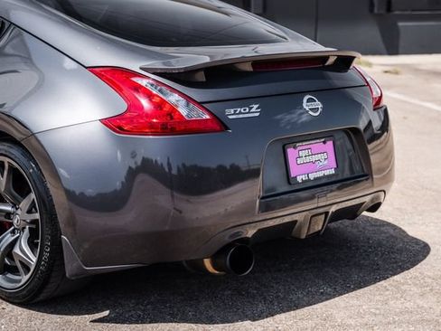 Used 2010 Nissan 370Z Touring w/ Sport Pkg RWD image 45