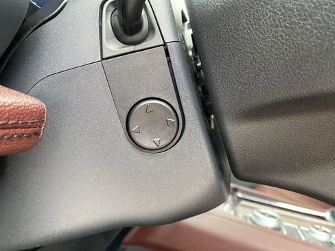 Certified 2024 Ford Expedition Limited image 52