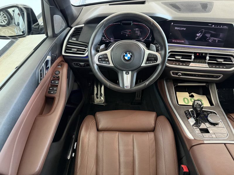 Used 2019 BMW X5 xDrive40i w/ M Sport Package AWD/4WD image 22