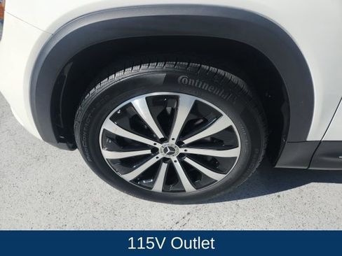 Used 2022 Mercedes-Benz GLB 250 4MATIC image 6