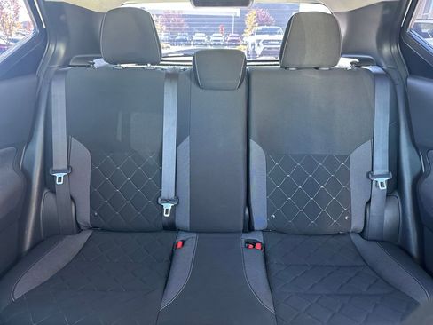 Used 2018 Nissan Kicks SV image 24