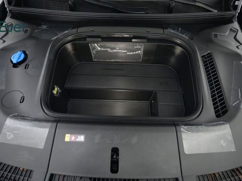 Used 2024 Kia EV9 GT-Line image 27