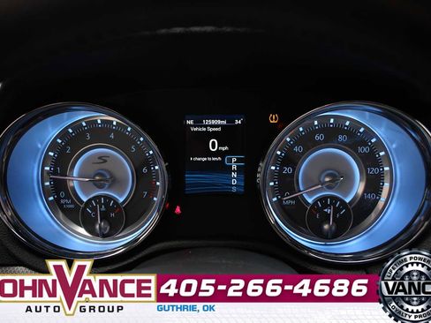 Used 2012 Chrysler 300 S image 30