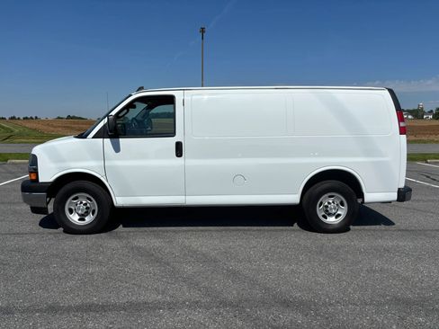Used 2020 Chevrolet Express 2500 w/ Driver Convenience Package RWD image 13