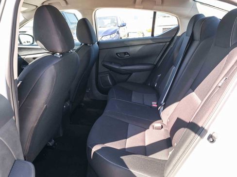 Used 2024 Nissan Sentra SV FWD image 19