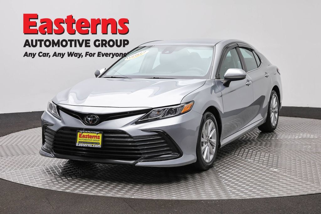 Used 2021 Toyota Camry LE FWD image 1
