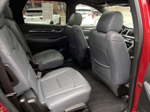 Used 2023 Buick Enclave Essence w/ Experience Buick Package AWD/4WD image 36