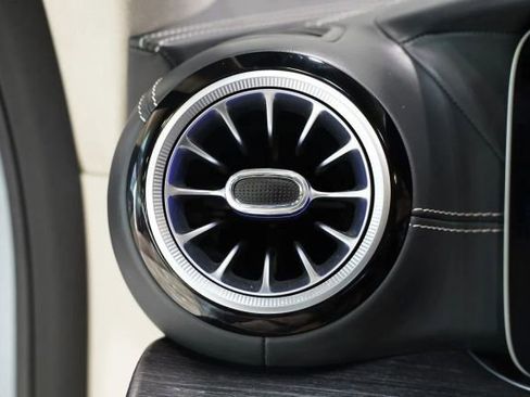 Used 2024 Mercedes-Benz AMG GT 43 image 19