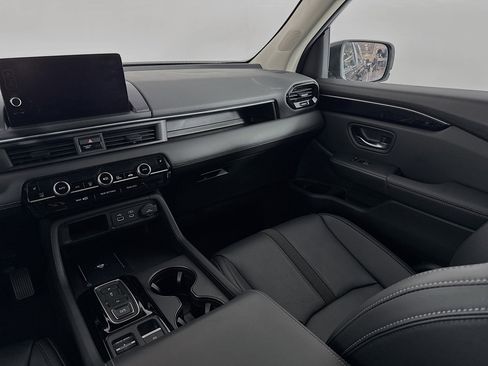 Certified 2025 Honda Pilot EX-L image 22
