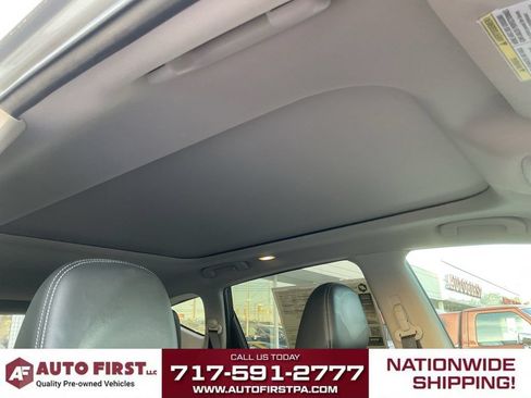 Used 2017 Nissan Murano Platinum w/ Platinum Technology Package FWD image 14