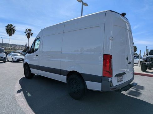 Used 2020 Mercedes-Benz Sprinter 2500 image 3