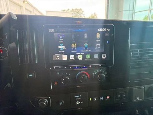 Used 2025 GMC Savana 2500 Extended w/ Driver Convenience Package RWD image 6
