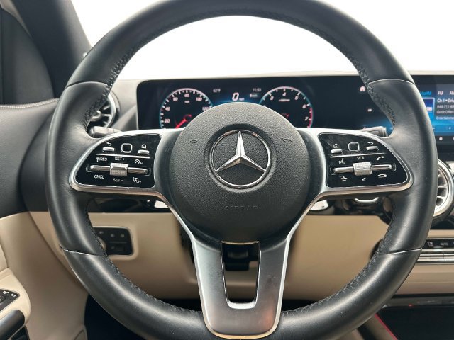 Used 2021 Mercedes-Benz GLA 250 4MATIC image 18