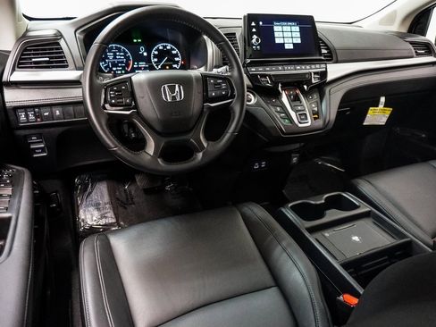 Used 2025 Honda Odyssey EX-L image 24
