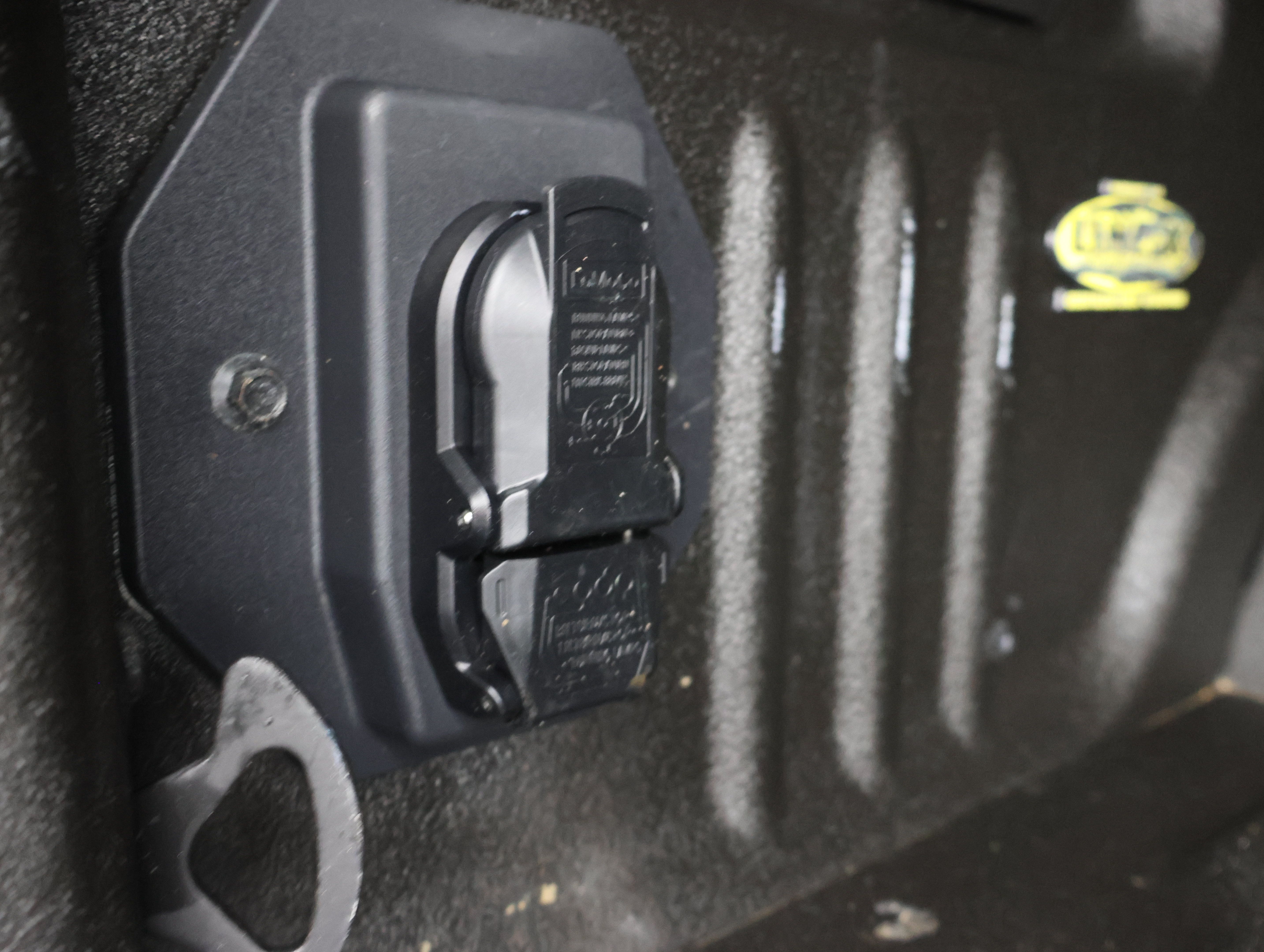 Used 2022 Ford F250 XLT w/ Black Appearance Package AWD/4WD image 29