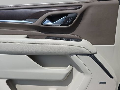 Certified 2023 GMC Yukon Denali AWD/4WD image 30