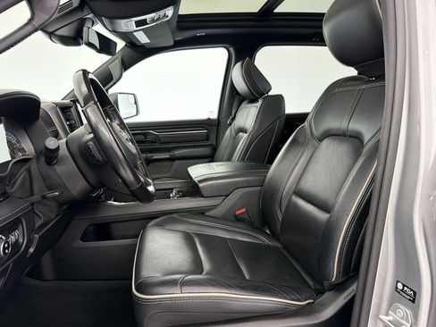 Used 2022 RAM 1500 Limited AWD/4WD image 5