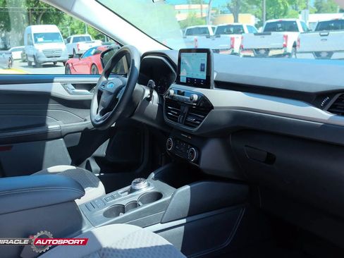 Used 2021 Ford Escape SE AWD/4WD image 36