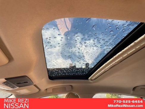 New 2025 Nissan Sentra SV w/ SV Premium Package image 12