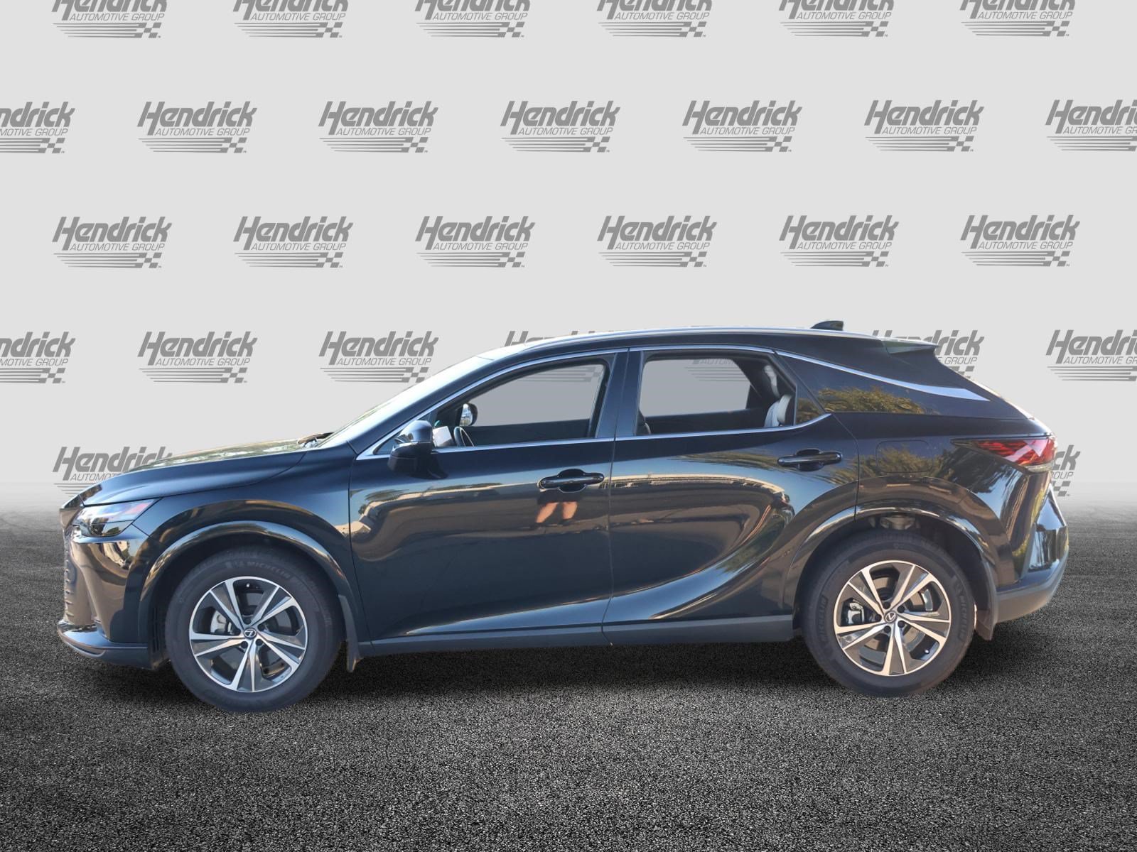 Used 2025 Lexus RX 350 Premium FWD image 6