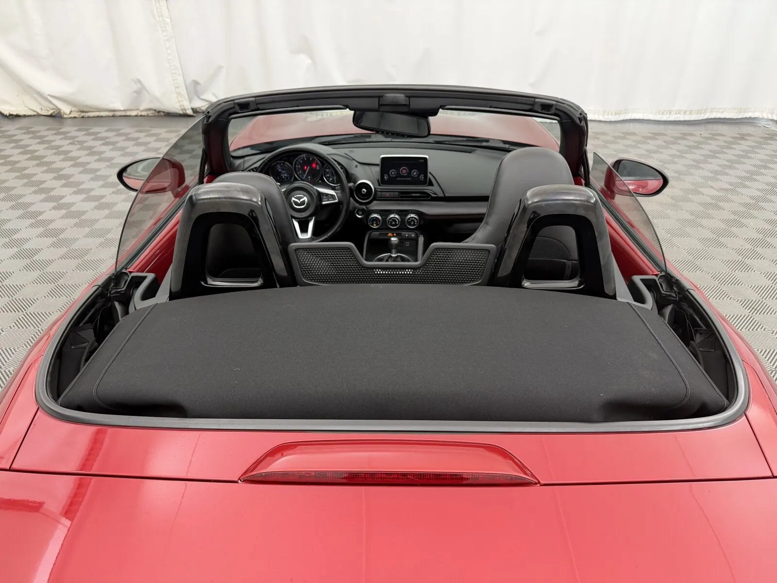 Used 2016 MAZDA MX-5 Miata Grand Touring RWD image 7