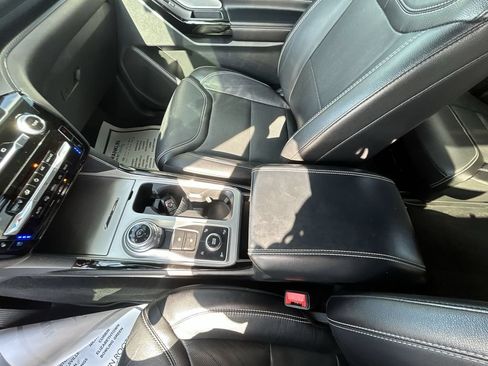 Used 2022 Ford Explorer ST w/ Equipment Group 401A AWD/4WD image 27