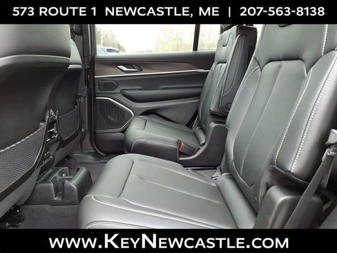 New 2026 Jeep Grand Cherokee L Limited AWD/4WD image 11