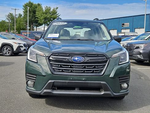 Used 2022 Subaru Forester AWD/4WD image 3