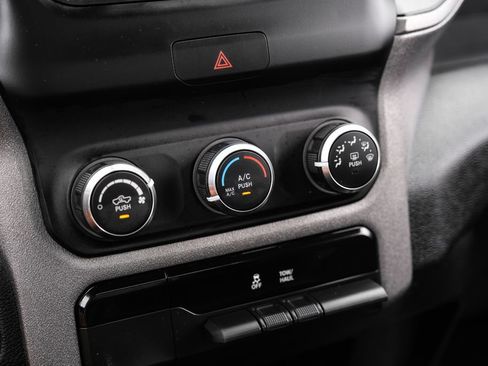 Used 2020 RAM 2500 Tradesman RWD image 24