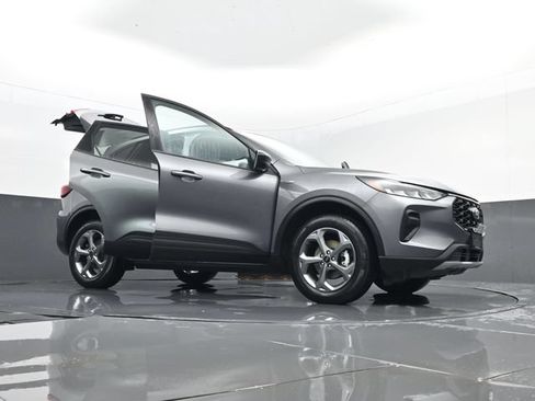 Used 2025 Ford Escape ST-Line AWD/4WD image 30