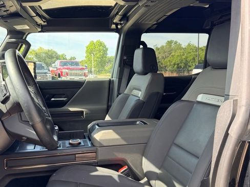 Used 2025 GMC Hummer EV 2X AWD/4WD image 6