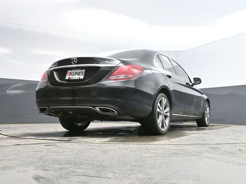 Used 2018 Mercedes-Benz C 300 C 300 image 51