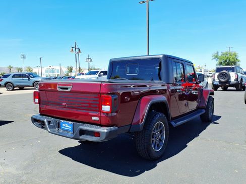 Used 2022 Jeep Gladiator Overland AWD/4WD image 6