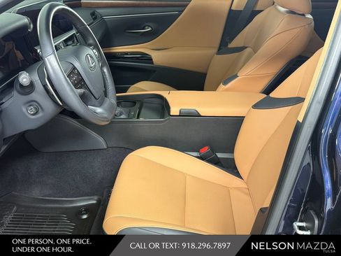 Used 2024 Lexus ES 350 w/ Premium Package FWD image 16