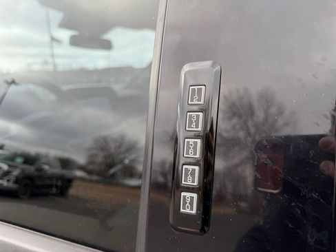 Used 2021 Ford F150 Lariat w/ Equipment Group 502A High AWD/4WD image 22
