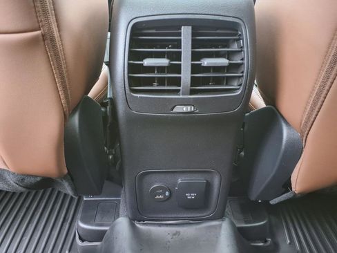 Used 2024 Ford Bronco Sport Outer Banks w/ Tech Package image 16