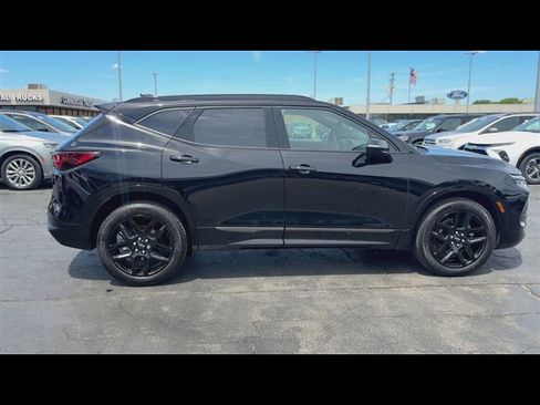 Used 2024 Chevrolet Blazer RS w/ Driver Confidence II Package AWD/4WD image 9