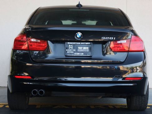 Used 2012 BMW 328i Sedan RWD image 9