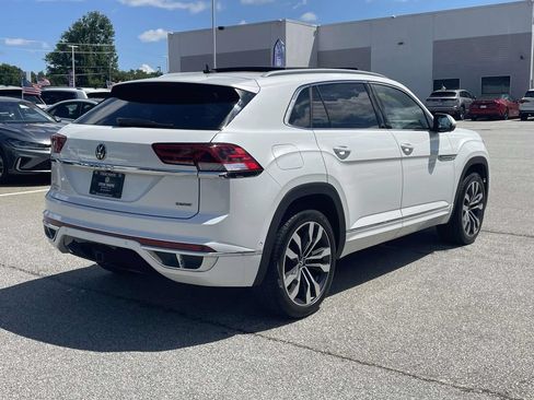 Certified 2022 Volkswagen Atlas Cross Sport SEL Premium R-Line AWD/4WD image 7
