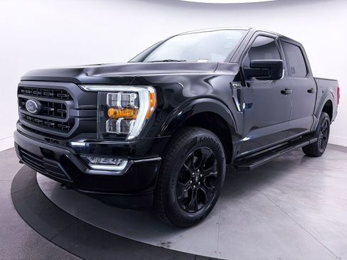 Used 2023 Ford F150 XLT w/ Equipment Group 302A High image 11