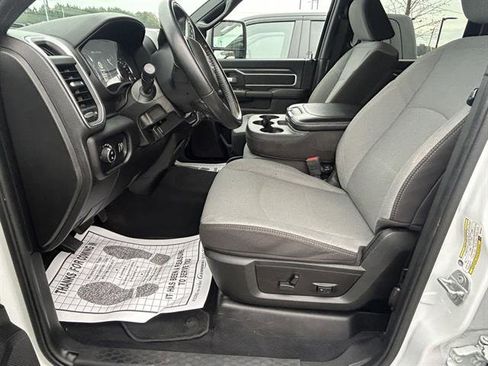 Used 2024 RAM 2500 Big Horn image 15