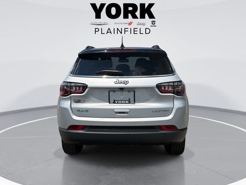 Used 2025 Jeep Compass Limited AWD/4WD image 6