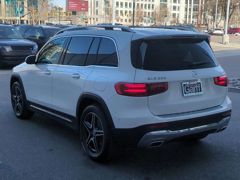 New 2026 Mercedes-Benz GLB 250 4MATIC image 5