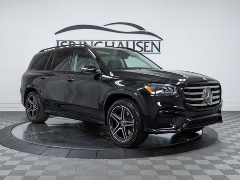 New 2026 Mercedes-Benz GLS 450 4MATIC image 3