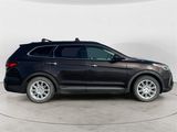 Used 2017 Hyundai Santa Fe SE image 6