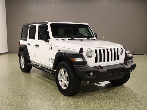 Used 2018 Jeep Wrangler Unlimited Sport S AWD/4WD image 1