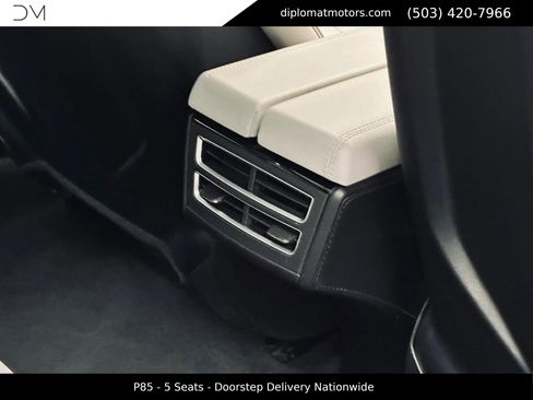 Used 2013 Tesla Model S Performance RWD image 22