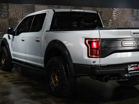Used 2017 Ford F150 Raptor w/ Equipment Group 802A Luxury AWD/4WD image 13