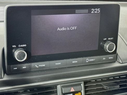 Certified 2023 Honda Pilot Sport image 14