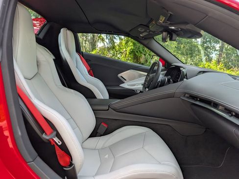Used 2024 Chevrolet Corvette Stingray Preferred Conv w/ Z51 Performance Package RWD image 19